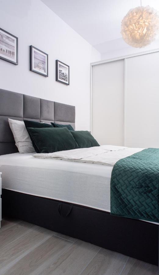 Apartament Happy Holiday Kołobrzeg Exteriör bild